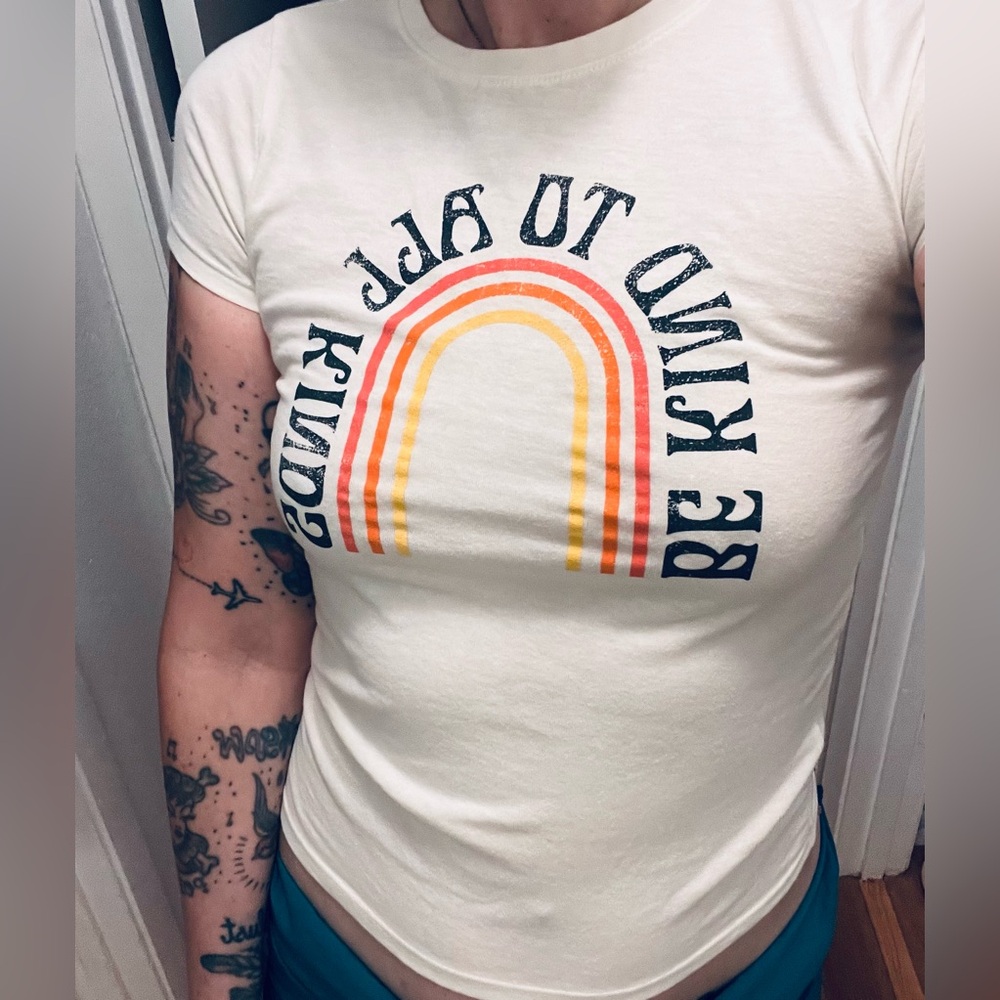 Be Kind Graphic Tee